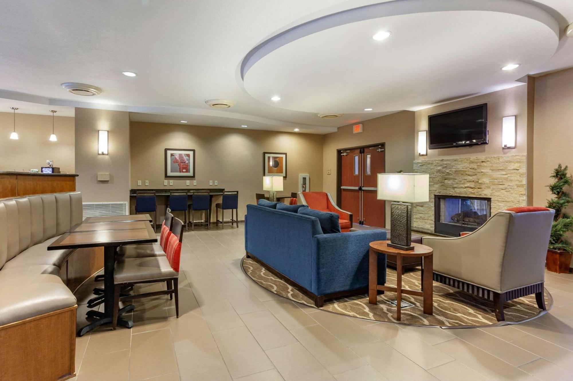 Comfort Suites Glendale - State Farm Stadium Area Экстерьер фото