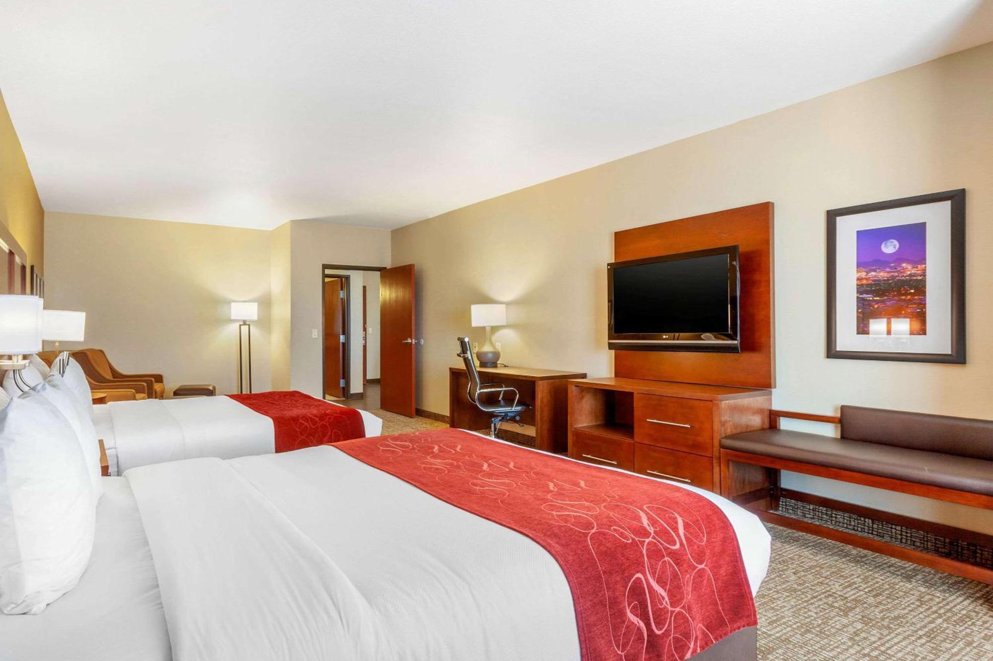 Comfort Suites Glendale - State Farm Stadium Area Экстерьер фото