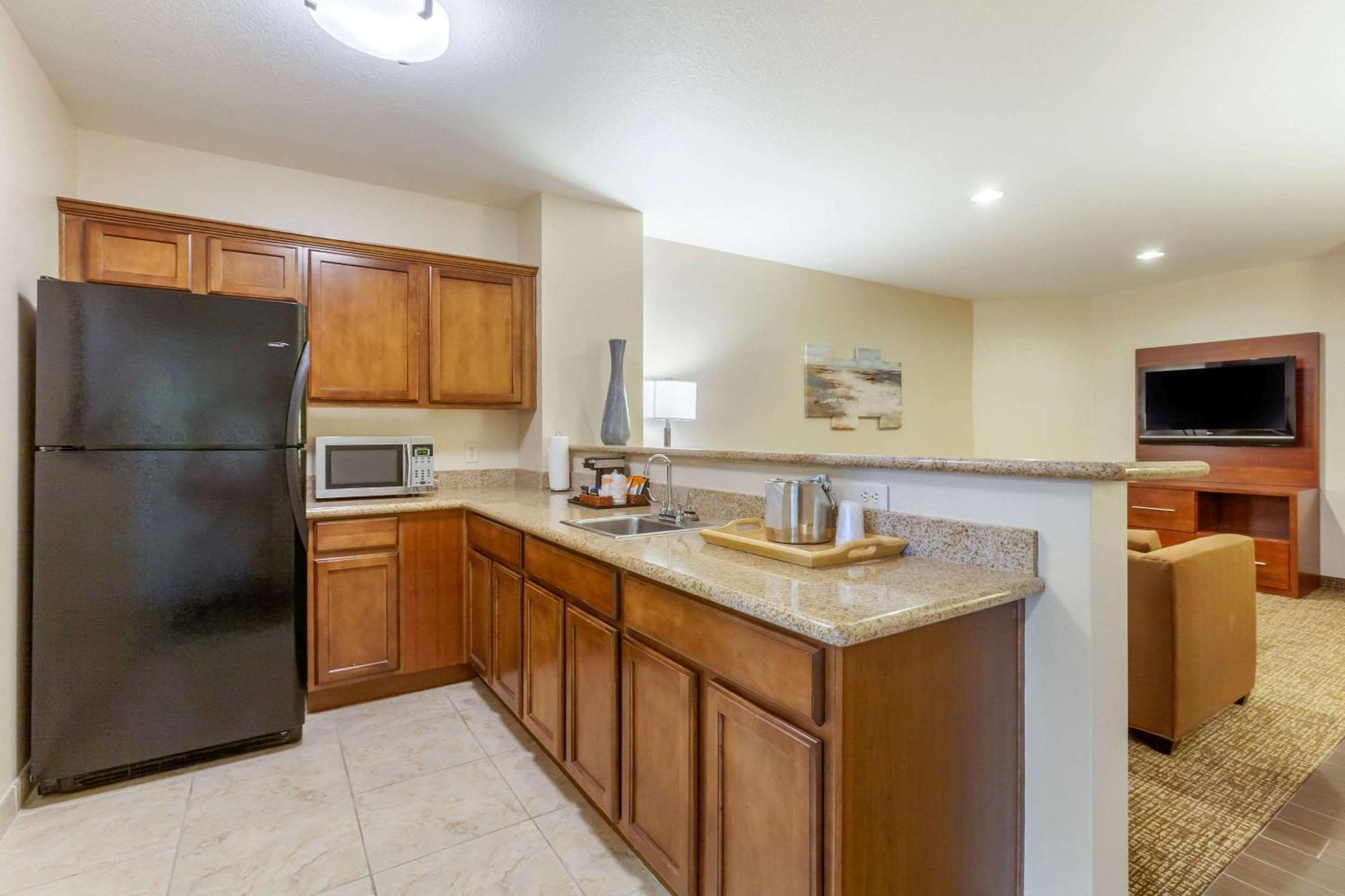 Comfort Suites Glendale - State Farm Stadium Area Экстерьер фото