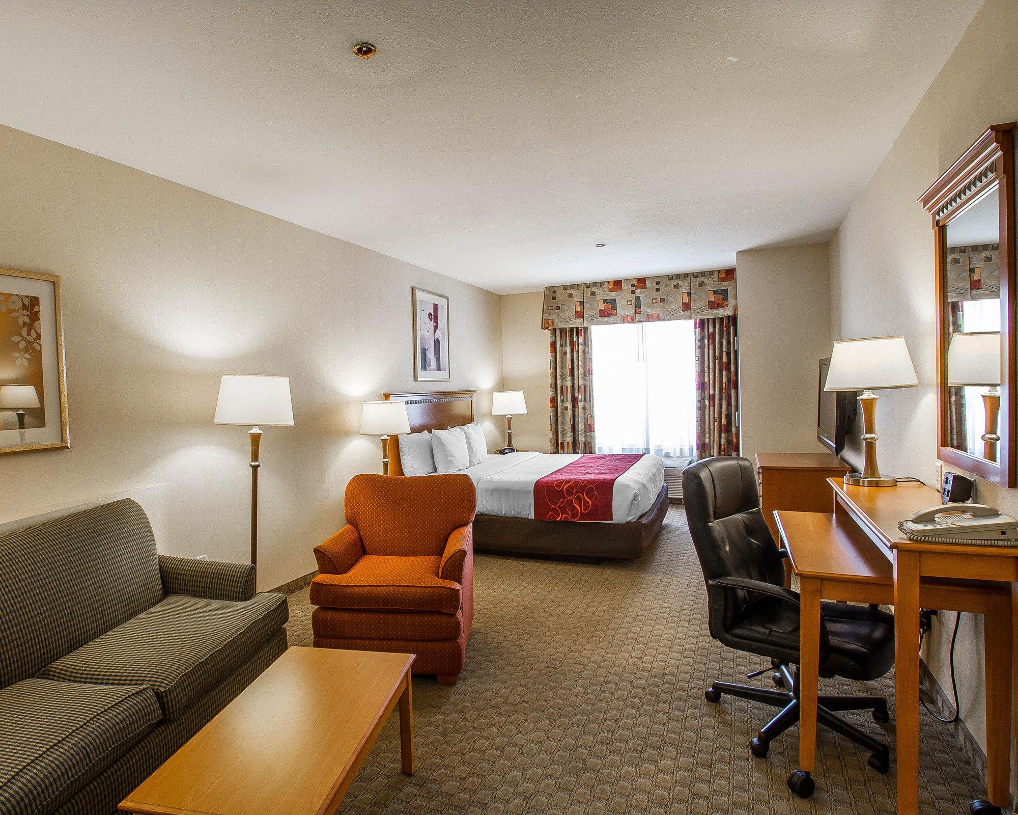 Comfort Suites Glendale - State Farm Stadium Area Экстерьер фото